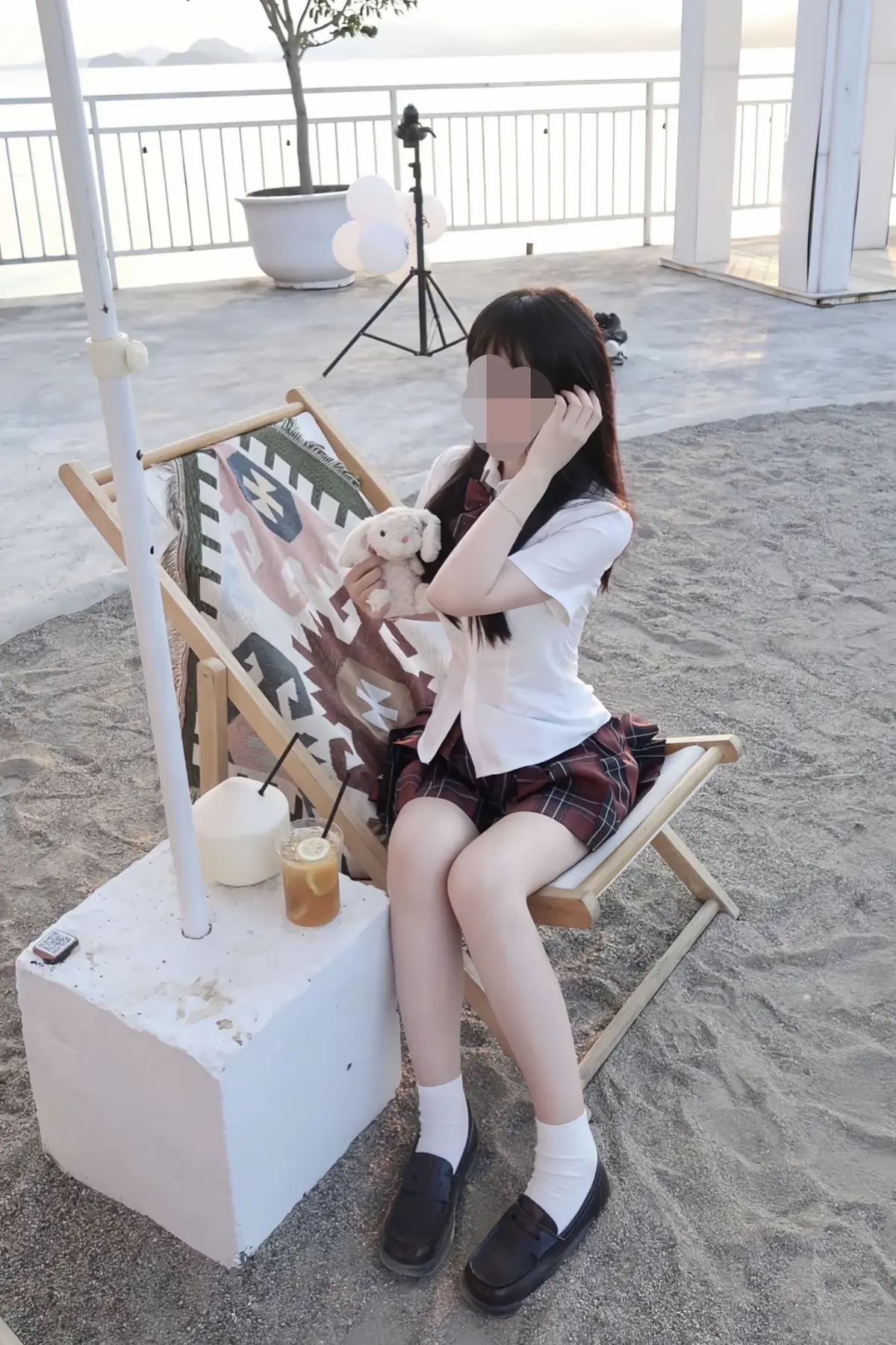 免费看《成都莉莉岛景区厕所网红视频》，1080P高清播放，感受成都莉莉岛旅拍网红的独特魅力，在线观看不卡顿！