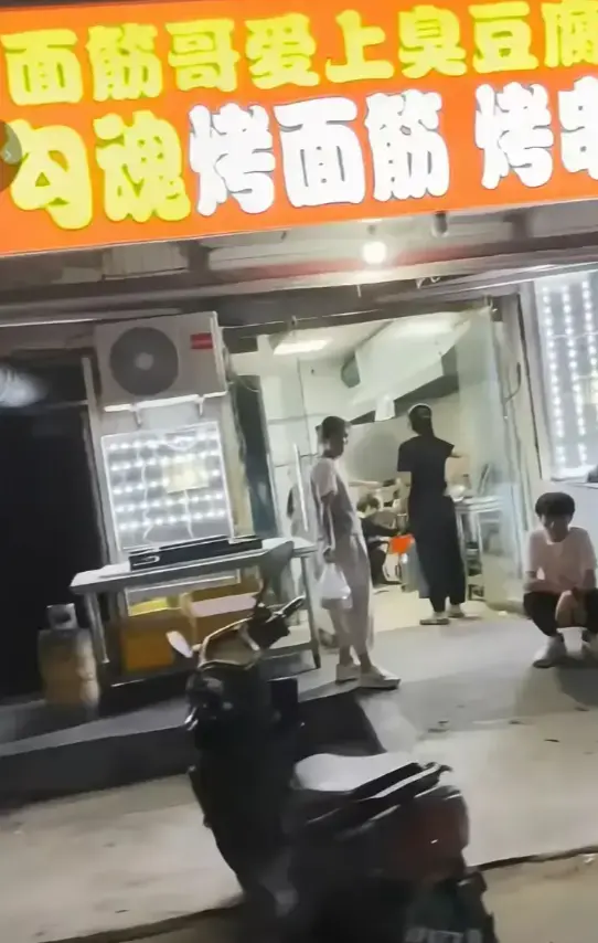 【独家揭秘】安平勾魂面筋哥丈母娘事件无删减版 真实后续+高清观看地址速来！