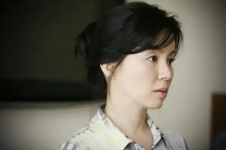 《密爱》未删减蓝光超高清版_免费无广告在线观看_蜜桃影院极速资源_密爱中爱与毁灭的双重奏令人动容_情感大作来袭