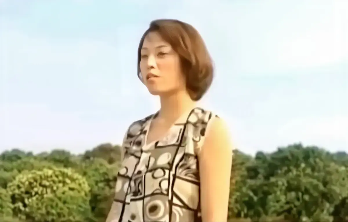 《农民伯伯乡下妹2》-蓝光超高清全片免费看_无广告流畅播放的农村爱情电影_《农民伯伯乡下妹2》诠释地头间的淳朴告白_温暖治愈的乡村情感故事_迅雷资源提取
