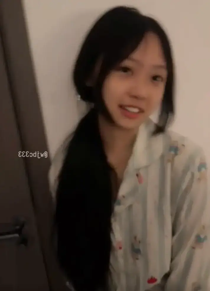 《湿妹刚满18岁》HD高清画质免费在线观看_全集资源分享_无广告流畅播放-人人影视-湿妹事件究竟隐藏着什么秘密？