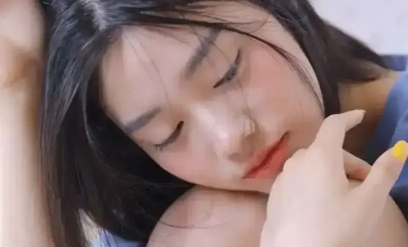 《美丽小蜜桃》HD中字高清版免费在线看-流畅不卡顿观看《美丽小蜜桃》无删减全集-星辰影院