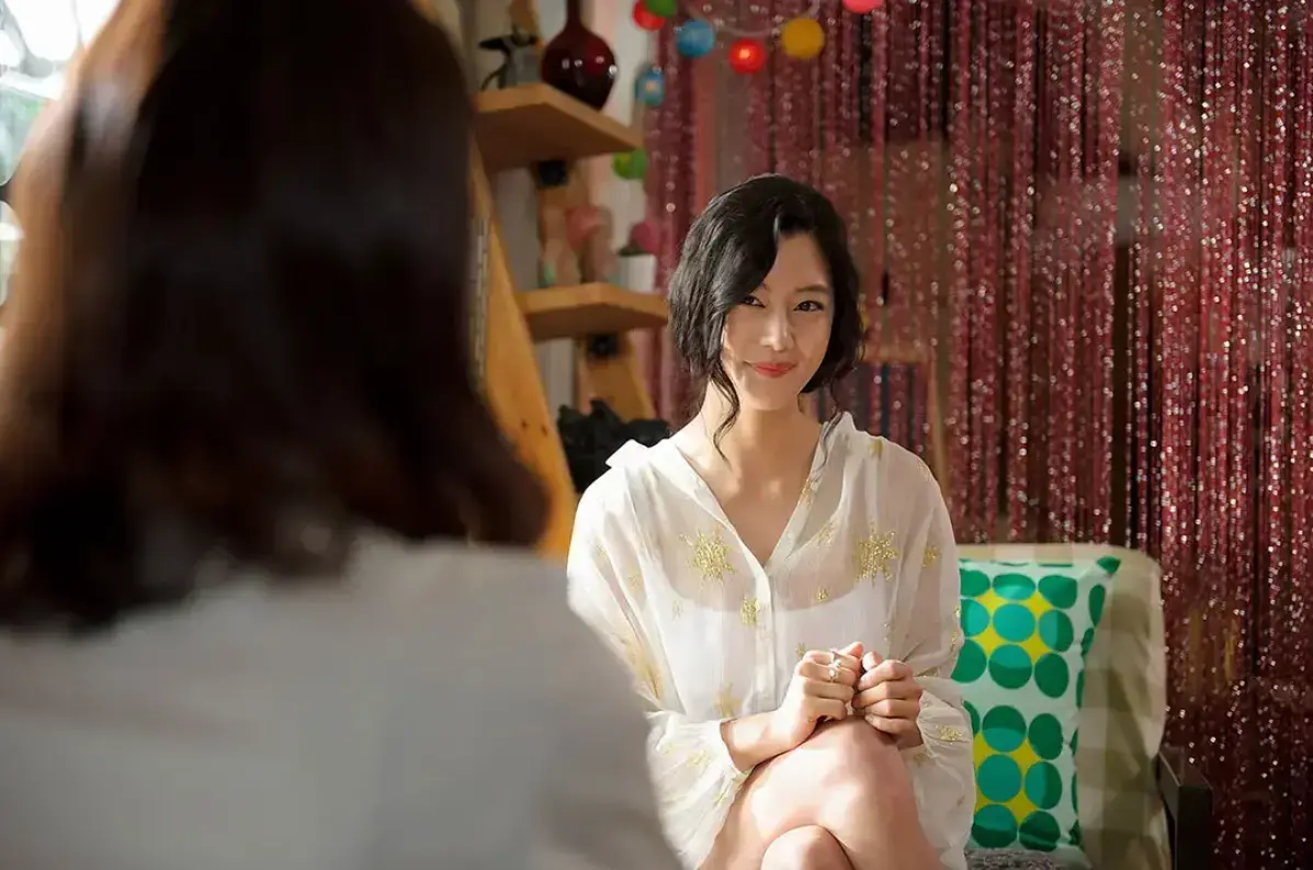 《工作女郎》HD蓝光无删减《工作女郎》全集4K超清免费看 - 无广告纯净播放 - 韩国喜剧爱情片完整呈现 - 星光影视畅享