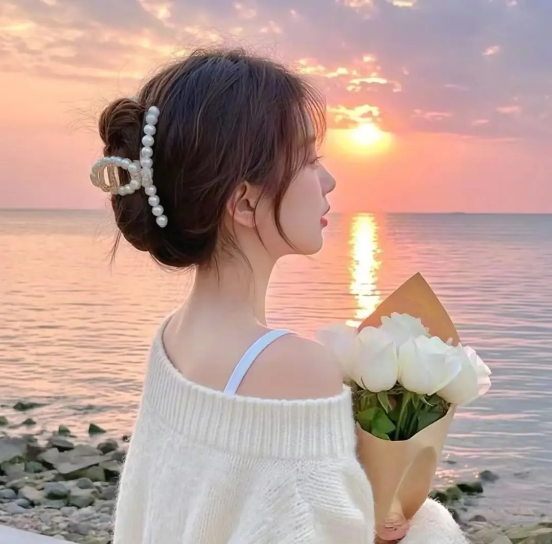 欧美电影《野花》HD高清中字无广告在线观看_《野花》免费全集完整版播放_《野花》-电影-高清正版视频在线看